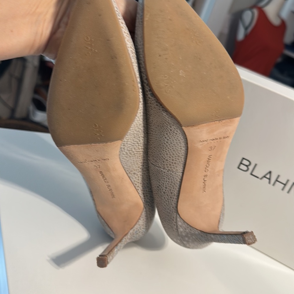 Manolo Blahnik BB 90 Metallic Speck heels Size 37 - Picture 5 of 7